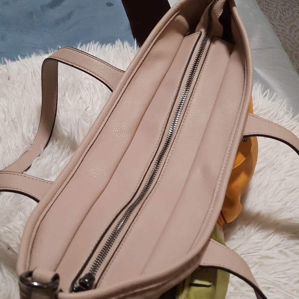 Abbacino Bag - Picture 3 of 7